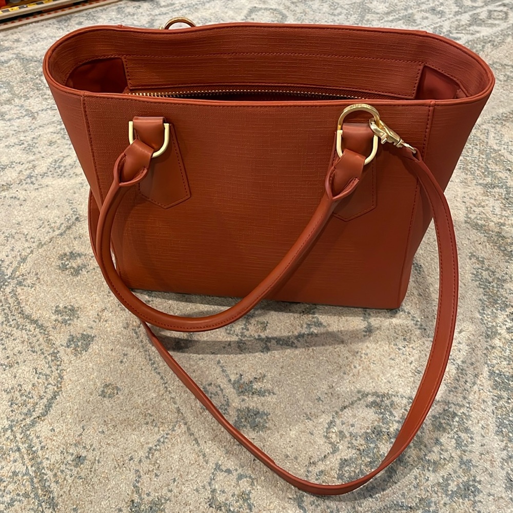 Dagne Dover Signature Tote (Midi in Clay Red)